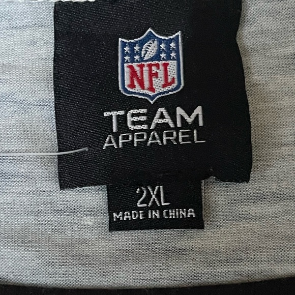 NWTS LOS ANGELES RAMS WOMENS BLACK BIG LOGO CROPPED TOP SZ 2XL - Picture 3 of 8